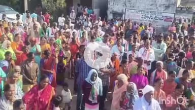 పరకాల నియోజకవర్గం లో ఎన్నికల ప్రచారంలో పాల్గొన్నారు ఎమ్మెల్యే ప్రకాశ్ రెడ్డి