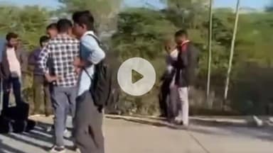 झालरापाटन: घोडाखाल तीनधार पर जंगली सूअर से टकराने पर बाइक सवार दंपति हुए घायल, राहतविरो ने तत्काल CPR देकर अस्पताल भिजवाया