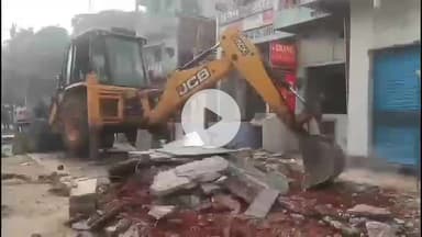 जमुई: तीसरे दिन बोधवन तालाब तक चली बुलडोजर की कार्रवाई, शनिवार से कुछ दिनों के लिए किया गया स्थगित: SDO ने दी जानकारी