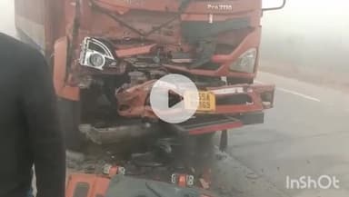 डुमरांव: प्रतापसागर के पास भीषण सड़क हादसे में ट्रक चालक की मौत, शव को कटर से निकाला गया, पुलिस जांच में जुटी