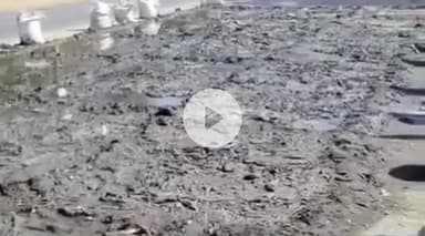 चंदिया: चंदिया-उमरिया मार्ग पर 5 जगह सड़क मरम्मत, नेशनल हाईवे पर सुरक्षा मानकों की अनदेखी