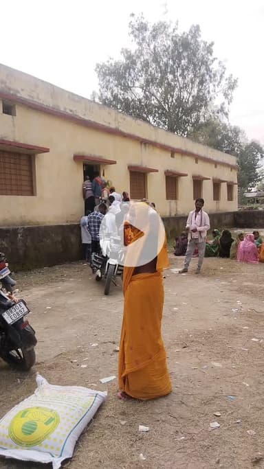 परिहार: परिहार में किसान पंजीकरण अभियान तेज़, 947 किसानों का पंजीकरण हुआ पूरा