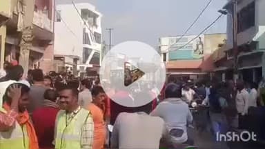 बखरी: बखरी में अतिक्रमण के खिलाफ प्रशासन का बुलडोजर चला, मुख्य बाजार की सड़क अतिक्रमण मुक्त कराई गई