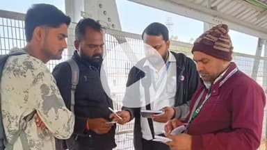 झांसी: झांसी मंडल के मुरैना स्टेशन पर टिकट जांच अभियान में 102 अनाधिकृत यात्रियों से ₹73 हजार से अधिक का राजस्व वसूल किया गया