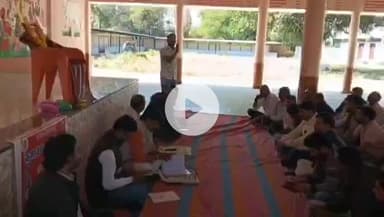 दलौदा: दलोदा में अखिलानंद सरस्वती गौशाला में कुमावत युवा संगठन मंदसौर की प्रतिभा सम्मान समारोह को लेकर बैठक हुई