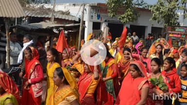 रामनगर: त्रिलोकपुर में 15 दिवसीय विराट शिव शक्ति महायज्ञ का आयोजन, आज निकाली गई कलश यात्रा