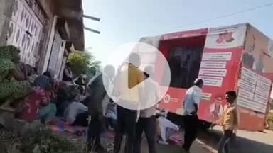 झौथरी: सरकार की दो साल की योजनाओं और उपलब्धियों को बताने के लिए जागरूकता रथ रविवार को बेड़ा, सुराता, डोल कुंजेला में