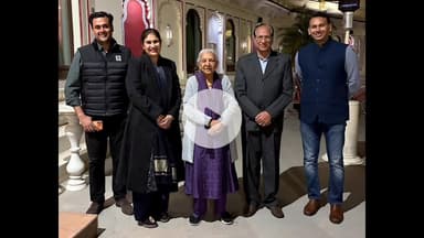 राजसमंद: विधायक दीप्ति किरण माहेश्वरी ने राज्यपाल आनंदीबेन पटेल से शिष्टाचार भेंट कर किया आत्मीय स्वागत