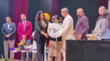 पंचकूला: राज्यपाल ने पंचकूला में शिवांजल आयुर्वेदा को 'वैलनेस ब्रांड ऑफ द ईयर' का राष्ट्रीय धन्वंतरि अवार्ड दिया