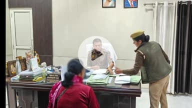 शाहजहांपुर: पुलिस क्षेत्राधिकारी नगर ने मिशन शक्ति अभियान के संबंध में अधिकारियों एवं कर्मचारियों के साथ की बैठक