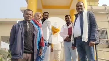 रहुई: खिरौना में मनाई गई सरदार पटेल की 75वीं पुण्यतिथि, प्रतिमा पर किया माल्यार्पण