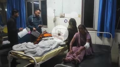 झालरापाटन: टेकला झंटालिया के बीच बाइक सवार मां-बेटी के ऊपर रंजिश के चलते अज्ञात लोगों ने लोहे के पाइपों से की मारपीट, किया घायल