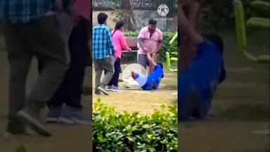 गेट से फुटबॉल टकराने पर अधेड़ उम्र के व्यक्ति ने छात्र को पीटा#kanpurviralvideo #shorts #viralkanpur