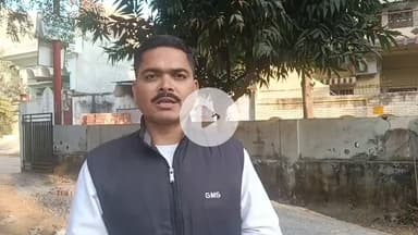 यदि सांसद महोदया द्वारा बुंदेलखंड पृथक राज्य की मांग को लेकर संसद के शीतकालीन सत्र में इस आवाज को नहीं उठाईं तो बुंदेलखंड इंसाफ सेना के पदाधिकारी व कार्यकर्ता सांसद महोदया का घेराव करेंगे*,