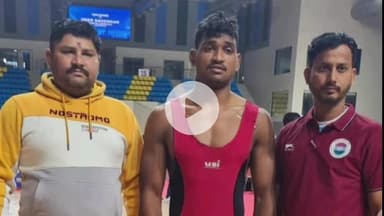 लोहरदगा: लोहरदगा के अमित कुमार गोप ने अहमदाबाद में 77 किग्रा ग्रीको रोमन कुश्ती में जीता रजत पदक