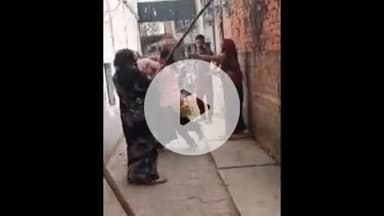 करनैलगंज: आबादी की जमीन को लेकर दो पक्षों में लाठी-डंडों से मारपीट, वीडियो हुआ वायरल