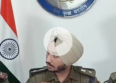 पंचकूला: विकास नगर लाइट प्वाइंट से अमार्टेक्स चौक तक सड़क धंसी, ट्रैफिक एडवाइजरी जारी, एक हफ़्ते तक रास्ता बंद