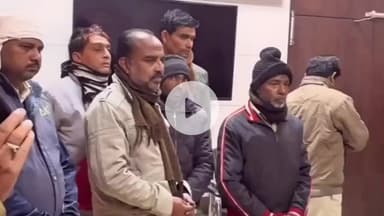 शाहजहांपुर: नगर निगम कार्यालय में जनसुनवाई कार्यक्रम का आयोजन, नगर आयुक्त ने सुनी जन समस्याएं