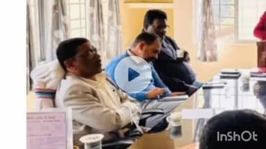 सिमडेगा: सिमडेगा में आगामी क्रिसमस पर्व को लेकर तैयारियां हुई तेज, अनुमंडल कार्यालय में हुई बैठक