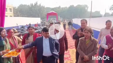 मुंगेर: कृषि बाजार समिति में दो दिवसीय किसान मेले का दो बार उद्घाटन, कुर्सियां खाली रहीं