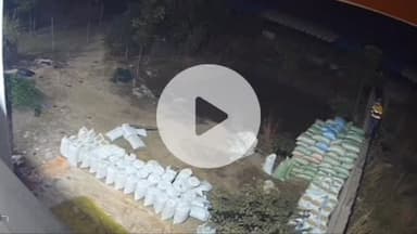 रहुई: धमौली बाजार के पास मकान से 42 बोरा धान चोरी, सीसीटीवी में कैद हुई घटना