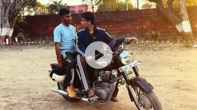 धौलपुर: आरएसी जवानों ने नाट्य रूपांतरण के माध्यम से लोगों को यातायात नियमों के प्रति जागरूक किया