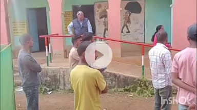 जमुई: हेठ चकाई में विद्यालय में शिक्षक और ग्रामीण भिड़े, वीडियो हुआ वायरल