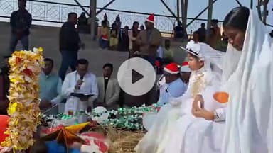 सिमडेगा: सिमडेगा में कंबाइंड क्रिश्चियन यूथ एसोसिएशन द्वारा क्रिसमस कार्निवल यात्रा का आयोजन, उमड़ी भीड़