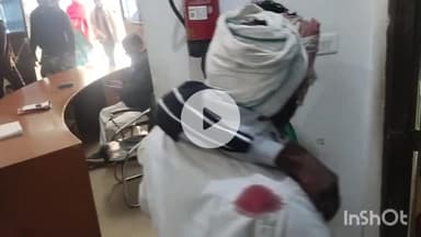 सासाराम: कैथी गांव के पास गाड़ी पलटने से एक व्यक्ति गंभीर रूप से जख्मी हुआ