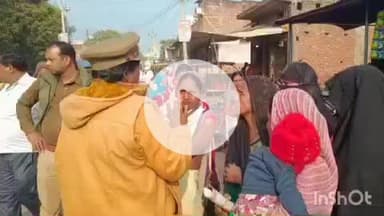 नानपारा: नवाबगंज में मिशन शक्ति के पांचवे चरण में पुलिस ने महिलाओं को चौपाल लगाकर सुरक्षा और साइबर के टिप्स दिए