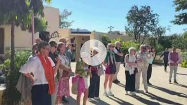 कुम्भलगढ़: सात समंदर पार से आए मेहमानों का प्यार: गवार के स्कूल में छात्रों को मिली यूनिफ़ॉर्म और कॉपी-किताबें