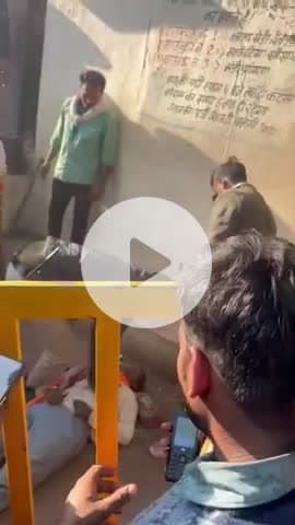 *मानवीय संवेदनशीलता व तत्परता का उदाहरण - पुलिस आरक्षक ने समय पर CPR देकर बचाई व्यक्ति की जान* 

द्वारका न्यूज़ गुना