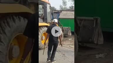 नगर परिषद सुपौल में अतिक्रमण हटाओ अभियान, कई वार्डों में चला बुलडोजर