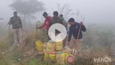 छिबरामऊ: गोपाल नगर में आबकारी विभाग की टीम ने अवैध कच्ची शराब के खिलाफ चलाए अभियान में 300 लीटर शराब नष्ट की, 45 किलो बरामद