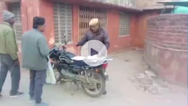 धौलपुर: बाइक भिड़ंत में घायल युवक की जिला अस्पताल में उपचार के दौरान हुई मौत