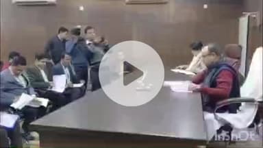 यूपी सरकार के सहकारिता मंत्री जेपीएस राठौड़ पहुंचे वाराणसी, SIR के जरिए घुसपैठियों को मतदाता सूची से बाहर किया जाएगा