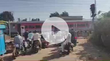 गाडरवारा: साली चौका रेलवे फाटक बंद होने से नागरिक परेशान, ओवरब्रिज बनने से दूर होगी समस्या