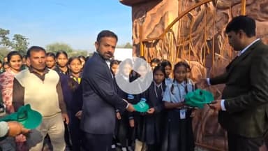 झालरापाटन: झालावाड़ वन विभाग ने झालरापाटन लवकुश वाटिका में पर्यावरण संरक्षण जागरूकता के लिए प्रभात फैरी का आयोजन किया