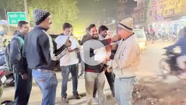 सिमडेगा: रणजी ट्रॉफी: झारखंड टीम बनी चैंपियन, सिमडेगा महावीर चौक में संगठन ने मनाई खुशी