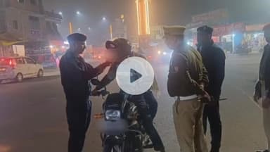 महाराजगंज: नगर कस्बा क्षेत्र में शराब पीकर वाहन चलाने वालों पर की गई सख्त कार्रवाई