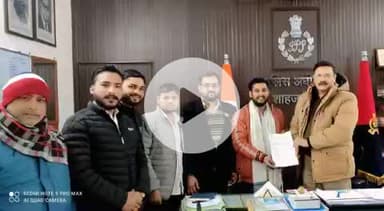 हिन्दू युवा वाहिनी ने सौंपा ज्ञापन, जनपद के महिला कॉलेजों के आसपास छात्राओं से छेड़छाड़ पर सख्त कार्रवाई की मांग