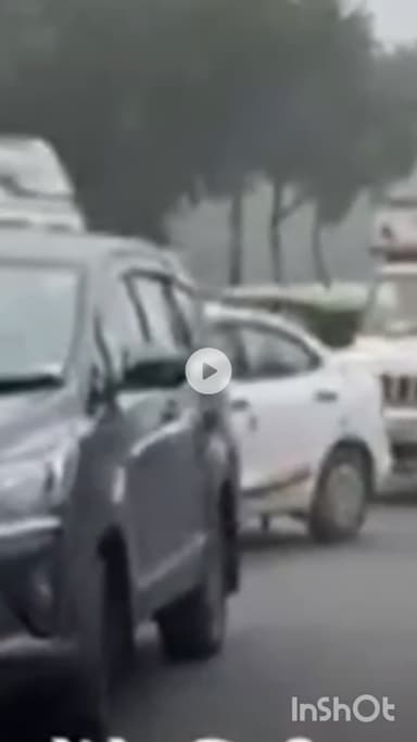 सरस्वती विहार: दिल्ली में सख्ती: BS-6 इंजन गाड़ियों को एंट्री, प्रदूषण सर्टिफिकेट के बिना पेट्रोल-डीजल नहीं