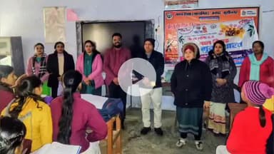 पडरौना: पडरौना में मिशन शक्ति फेज-5 के तहत 'बाल विवाह मुक्त भारत' अभियान, छात्राओं को जागरूक कर दिलाई गई शपथ