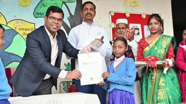 लोहरदगा: उपायुक्त डॉ. कुमार ताराचंद: शिक्षा ही लोहरदगा की दिशा और दशा तय करेगी