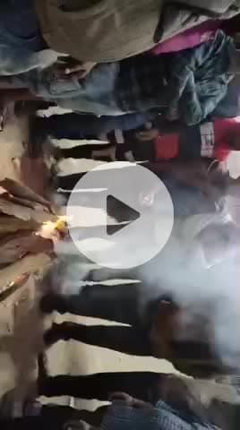 आरा: बढ़ती ठंड को देखते हुए भोजपुर जिला अधिकारी तने सुल्तानिया के निर्देश पर आरा CO ने अलाव की व्यवस्था की