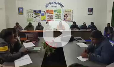 महेशपुर: महेशपुर बीडीओ ने विकास योजनाओं की समीक्षा की, कई निर्देश दिए