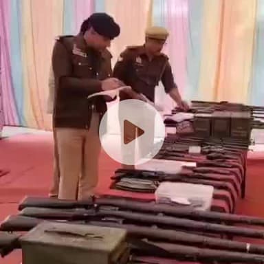 बाह: एसीपी हरे कृष्ण शर्मा ने कोतवाली बाह का किया औचक निरीक्षण