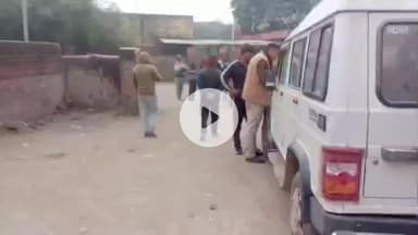 धौलपुर: खानपुर गांव के पास अज्ञात वाहन की टक्कर से स्कूटी सवार किशोर की मौत