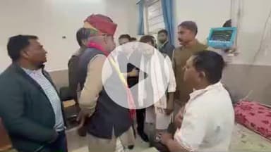 लाडपुरा: डग विधानसभा क्षेत्र के घायल विधायक मेघवाल से मिलने मेडिकल कॉलेज अस्पताल पहुंचे स्वायत्त शासन मंत्री झाबर सिंह
