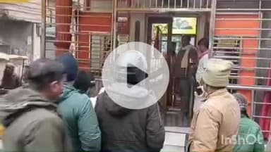 हुकुलगंज दुर्गा माता मंदिर में चोरी, चोरों ने दान पेटी ले गए